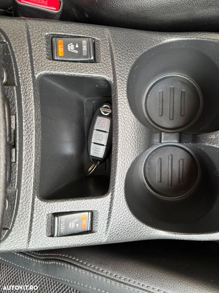 Nissan Qashqai 1.6 DCI TEKNA - 10