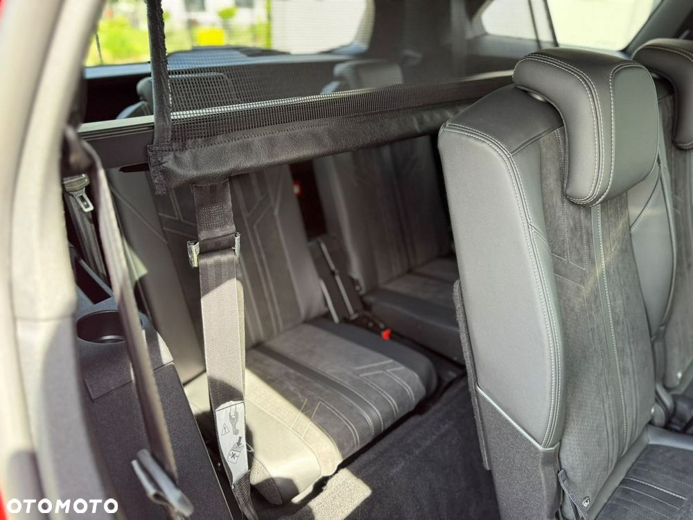 Peugeot 5008 - 19
