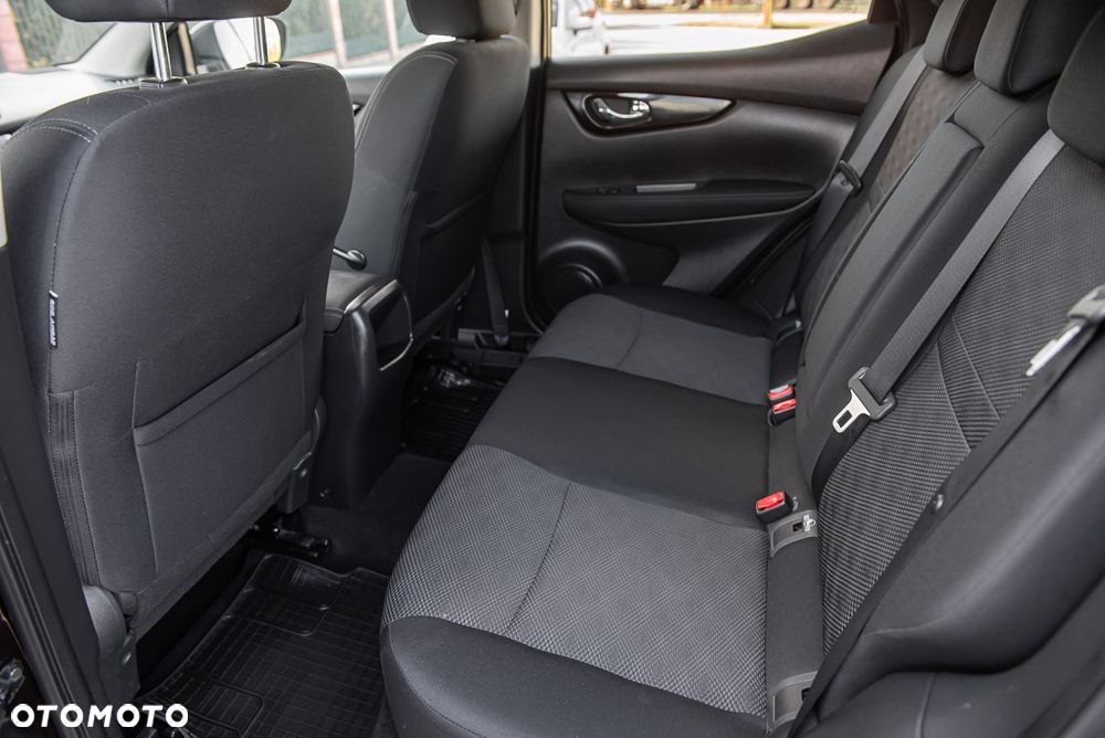 Nissan Qashqai 1.6 dCi DPF tekna - 23