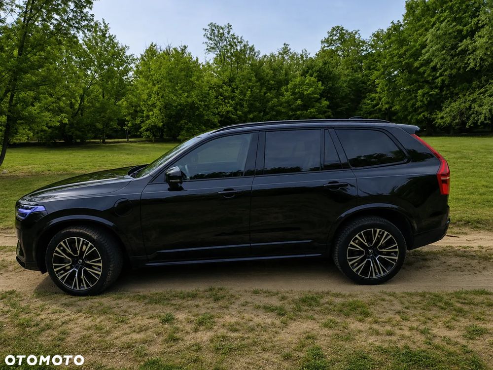Volvo XC 90 T8 AWD Plug-In Hybrid Plus Black Edition 7os - 2