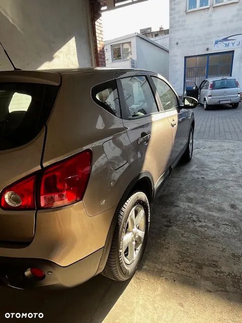 Nissan Qashqai - 4