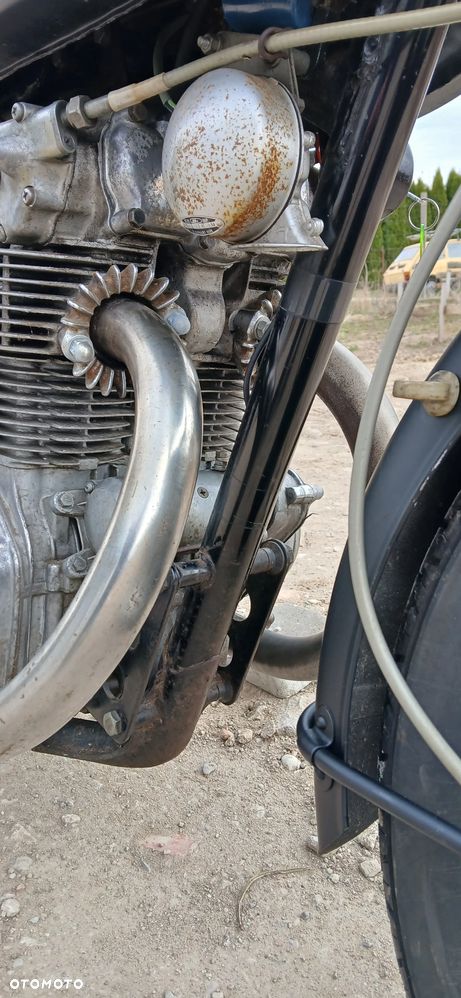 Honda CB - 10
