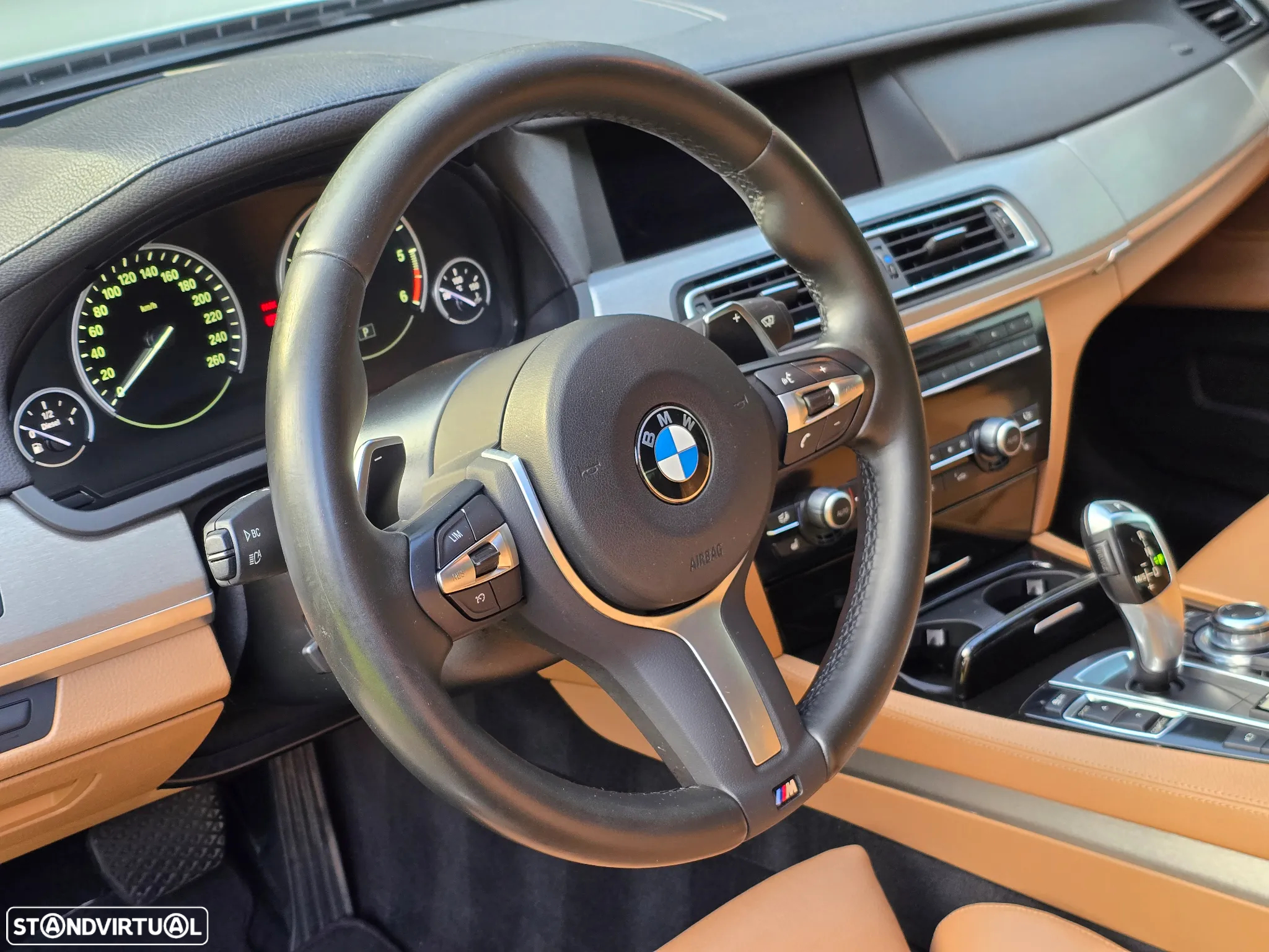 BMW 740 d Pack M - 13