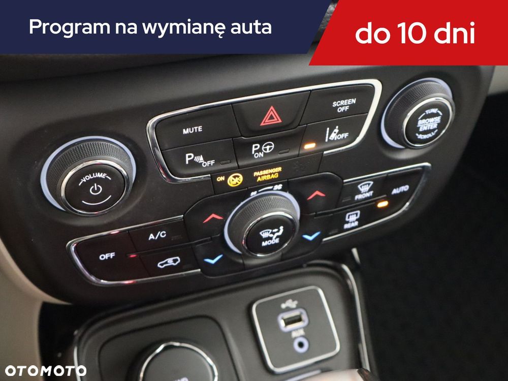 Jeep Compass - 14