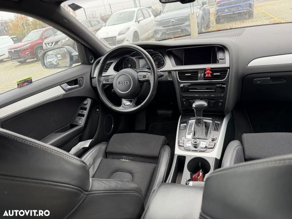 Audi A4 Avant 2.0 TDI DPF quattro S tronic S line Sportpaket - 5