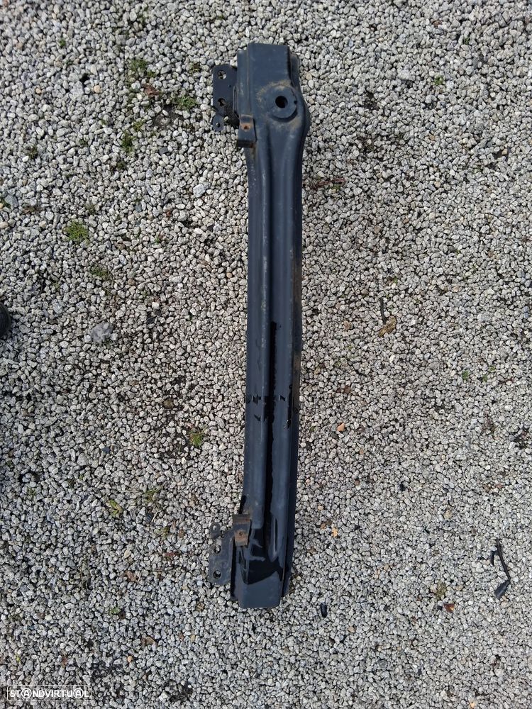 Reforço de para-choques Seat Leon II ano 2006 a 2012(ver descrição) - 1