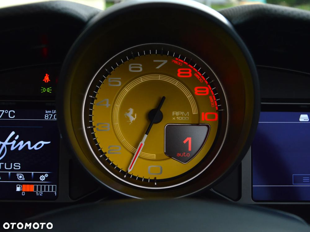 Ferrari Portofino - 34