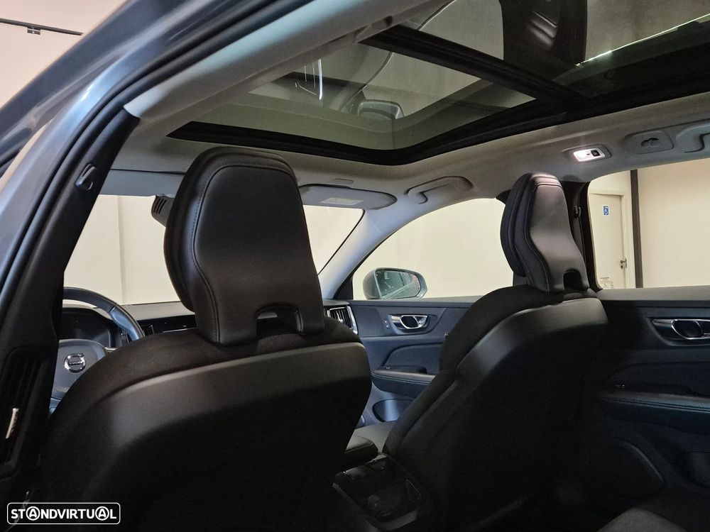 Volvo V60 2.0 T6 AWD TE Inscription Expression - 38