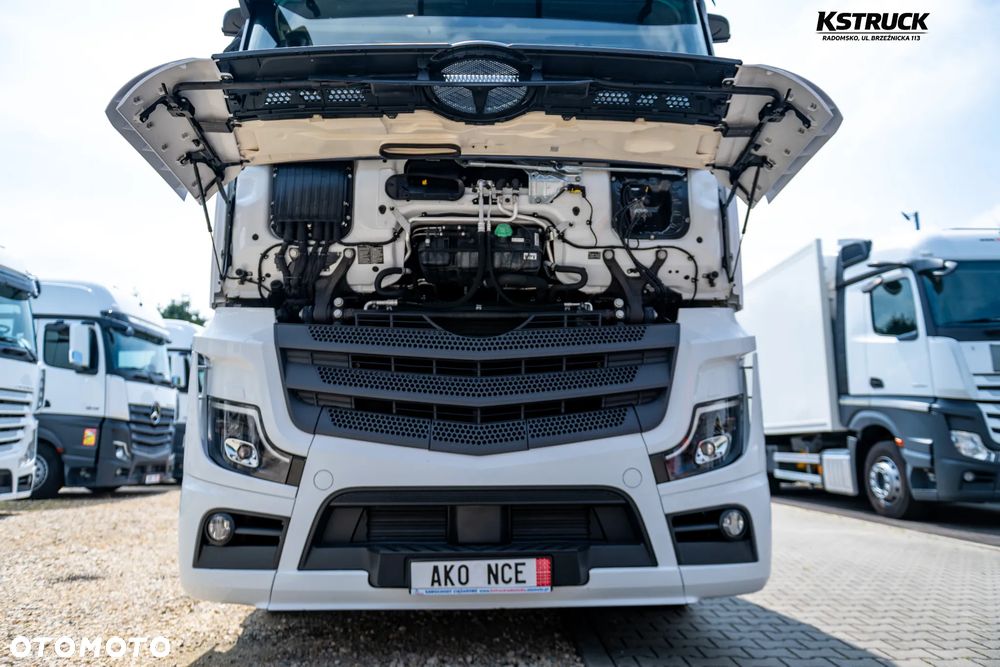 Mercedes-Benz Actros L - 12
