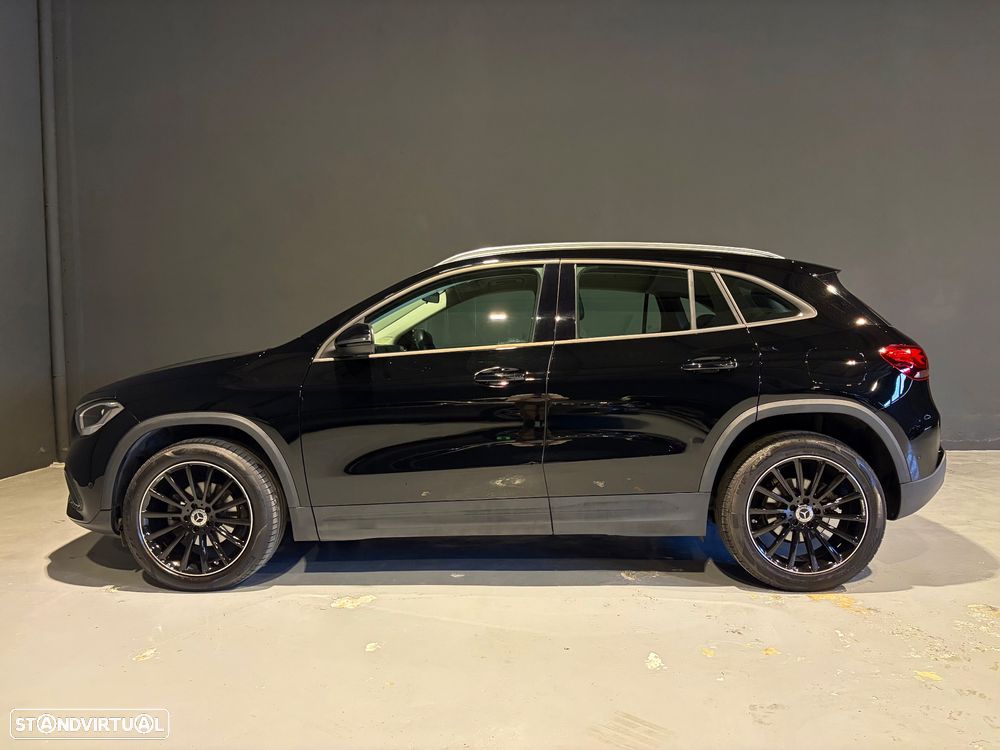 Mercedes-Benz GLA 180 7G-DCT - 5