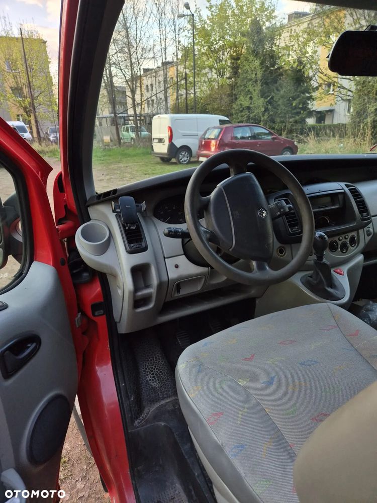 Renault Trafic - 4