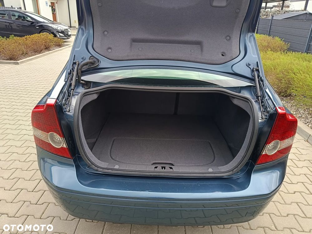 Volvo S40 2.0D DPF Momentum - 10