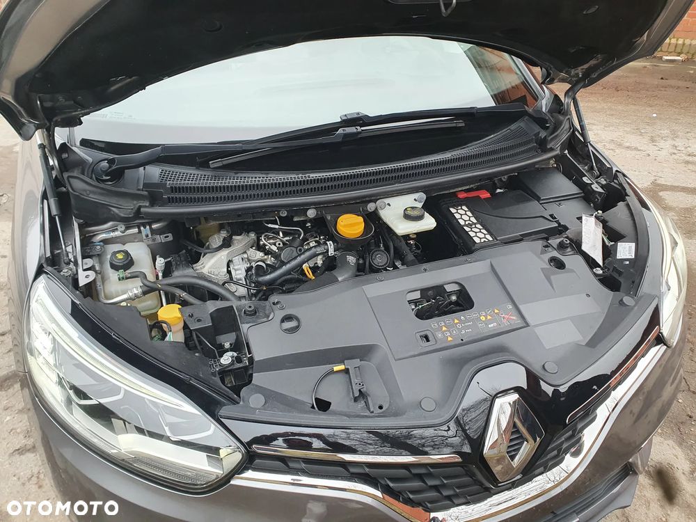 Renault Scenic TCe 140 GPF EDC INTENS - 24