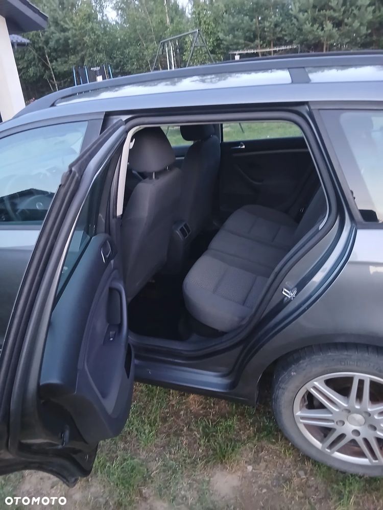 Volkswagen Golf - 13