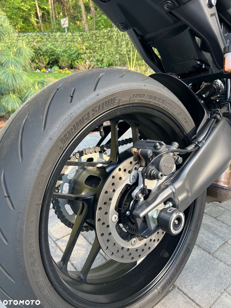 Yamaha MT - 5