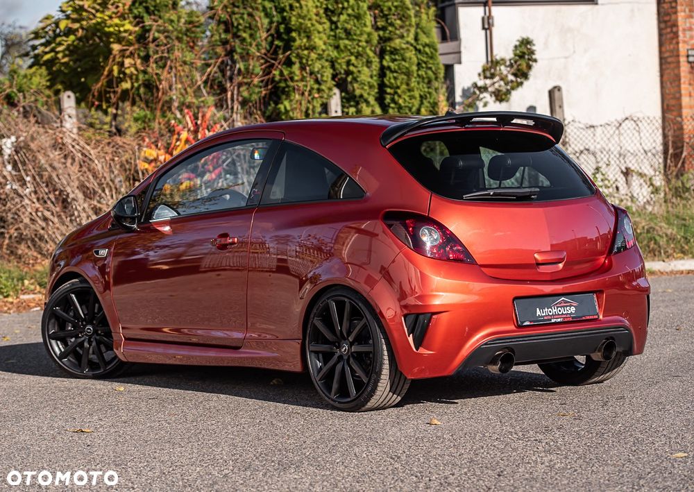 Opel Corsa 1.6 Turbo OPC Nürburgring Edition - 14
