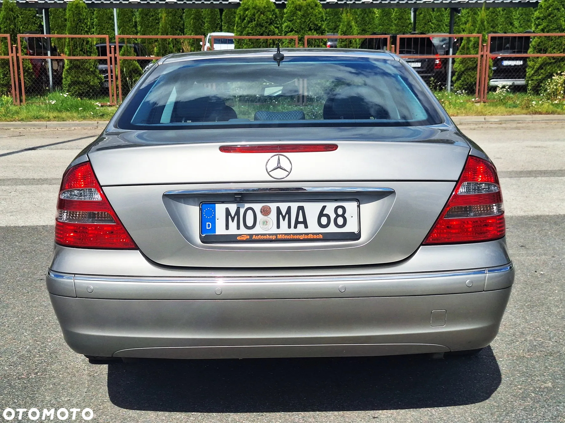 Mercedes-Benz Klasa E - 20