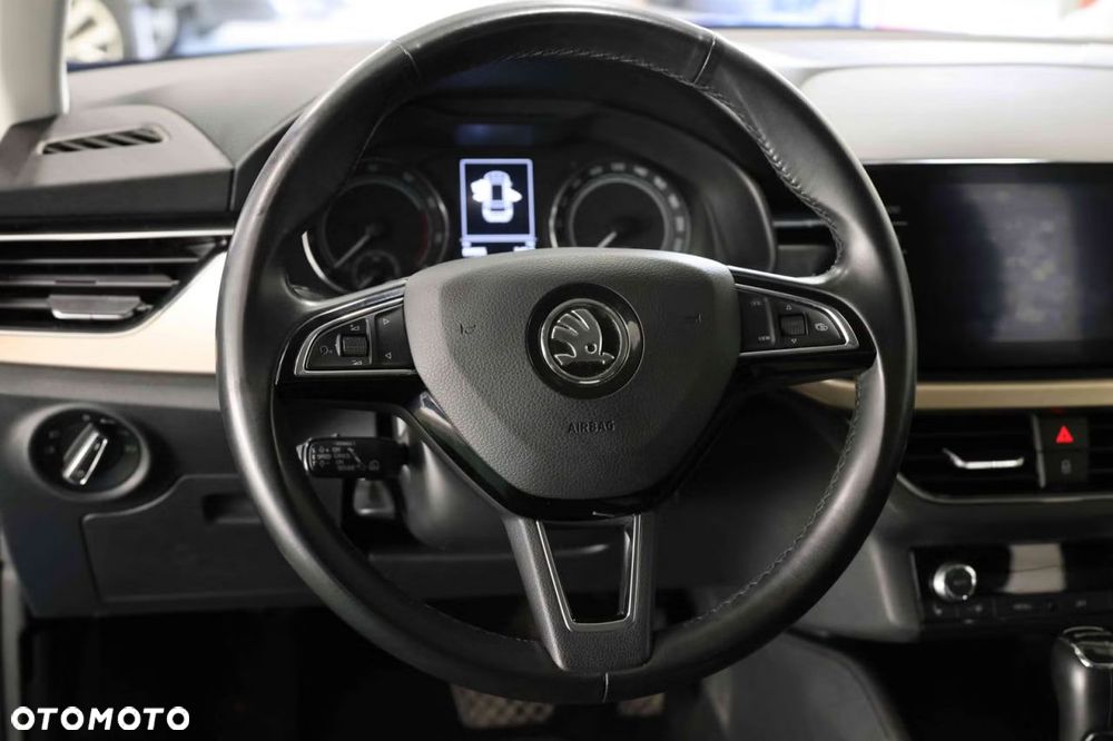 Skoda Kamiq 1.0 TSI Style DSG - 10
