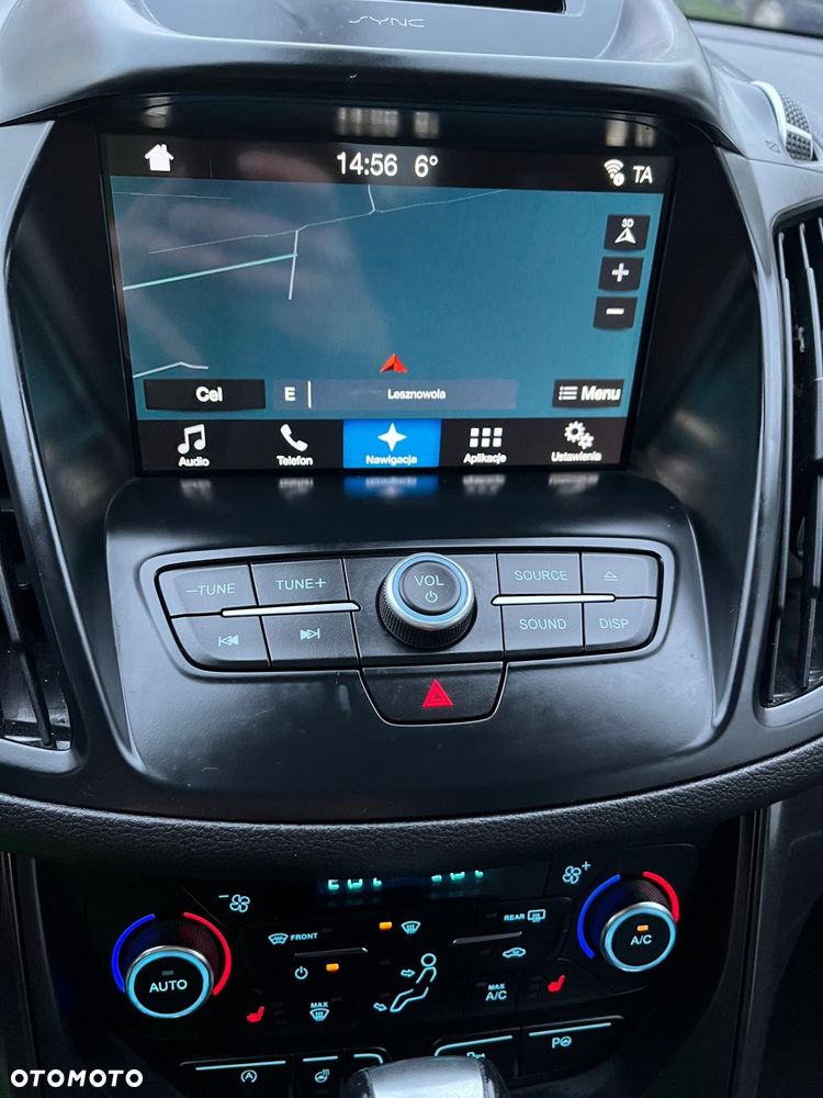 Ford Kuga 1.5 EcoBoost 2x4 Titanium - 31