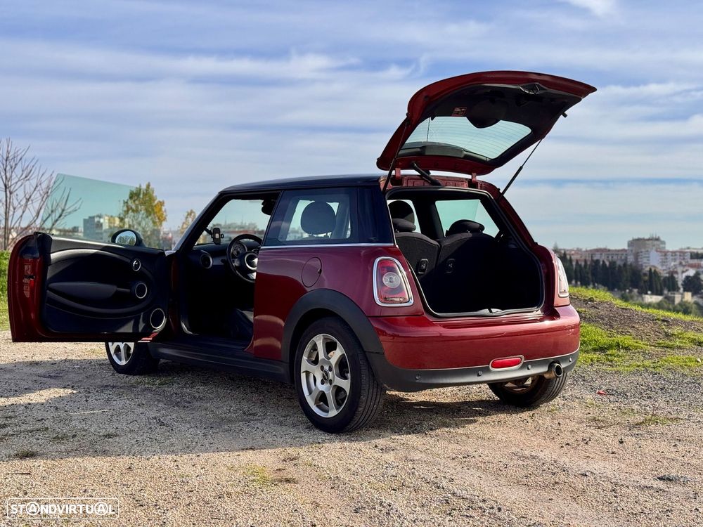 MINI 3 Portas Cooper D - 31