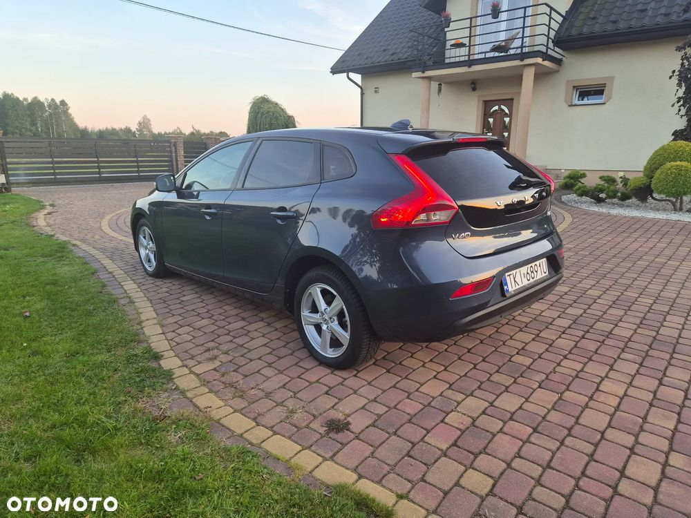 Volvo V40 D2 Kinetic - 31