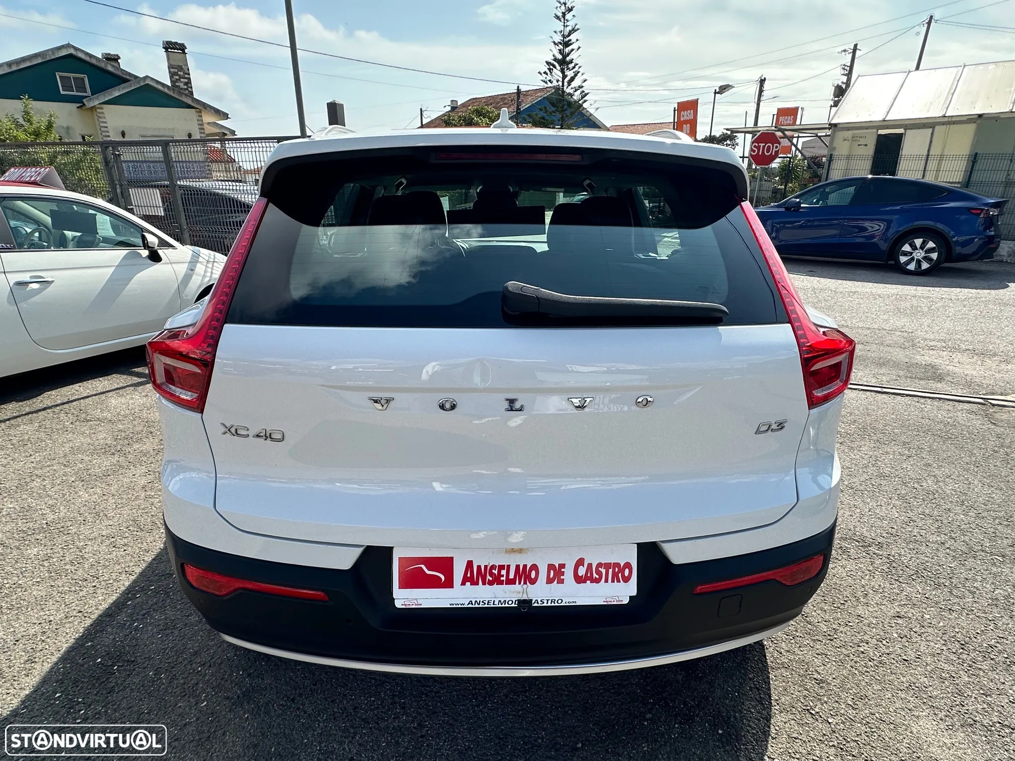 Volvo XC 40 2.0 D3 Momentum Geartronic - 13