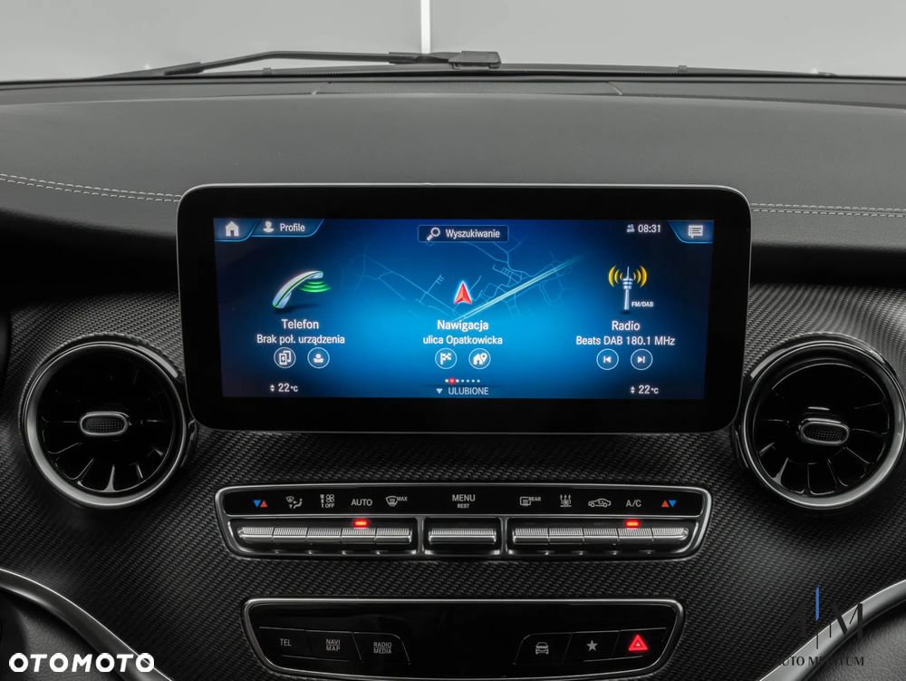 Mercedes-Benz Klasa V 300 d lang 4Matic 9G-TRONIC Avantgarde - 35