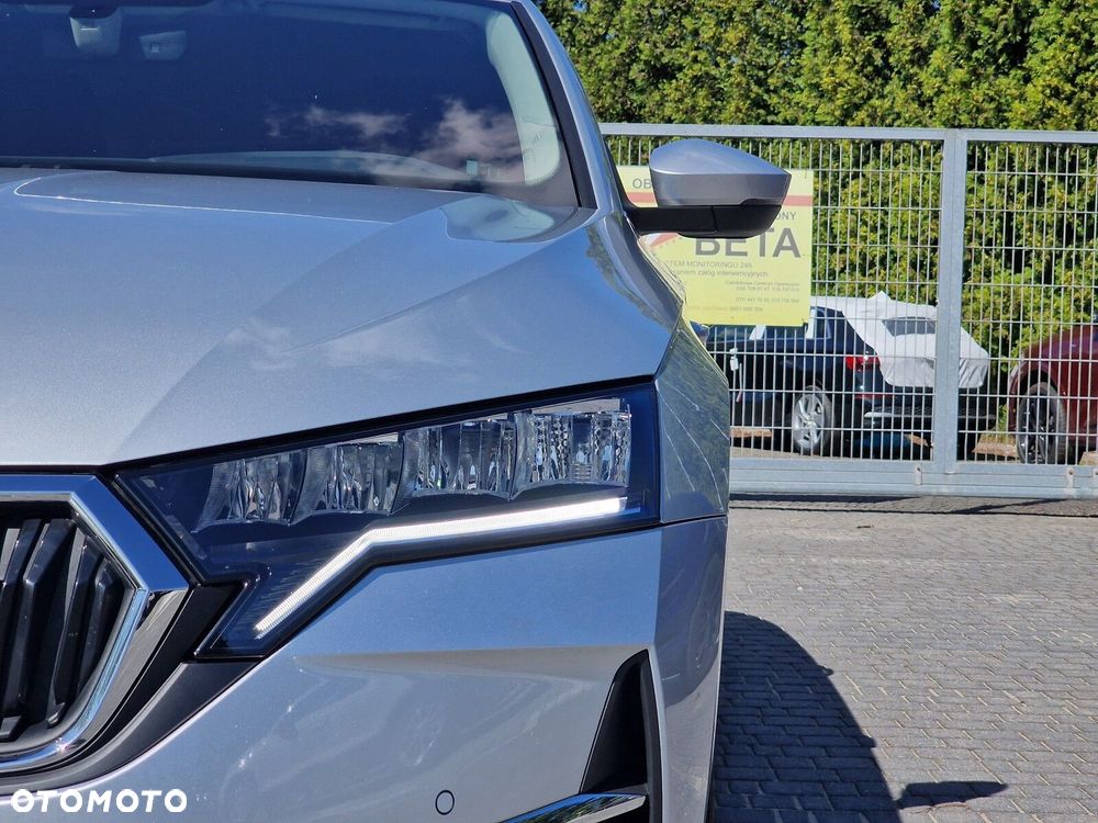 Skoda Octavia 1.5 TSI mHEV Selection DSG - 10