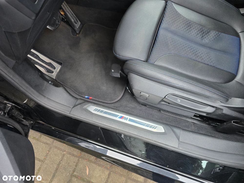 BMW Seria 2 218i M Sport - 24