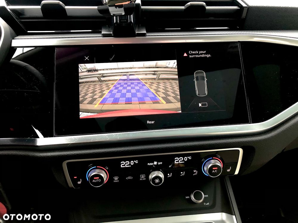 Audi Q3 2.0 TFSI Quattro S tronic design - 6
