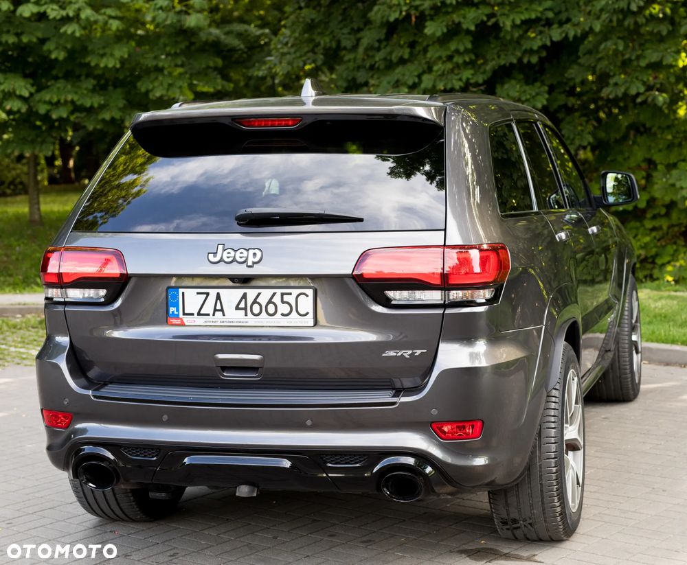 Jeep Grand Cherokee 6.4 V8 SRT8 - 6
