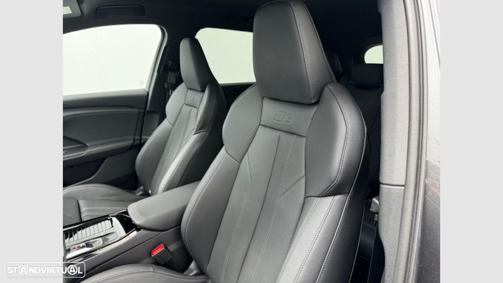 Audi Q6 e-tron - 18
