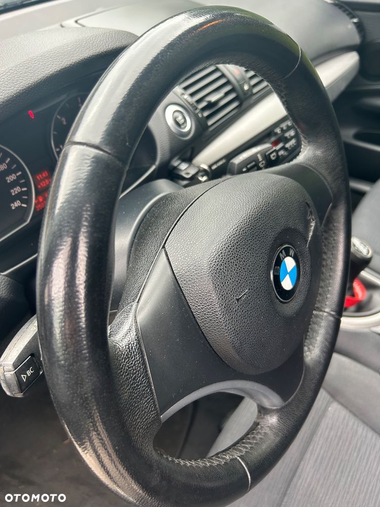 BMW Seria 1 116d - 9