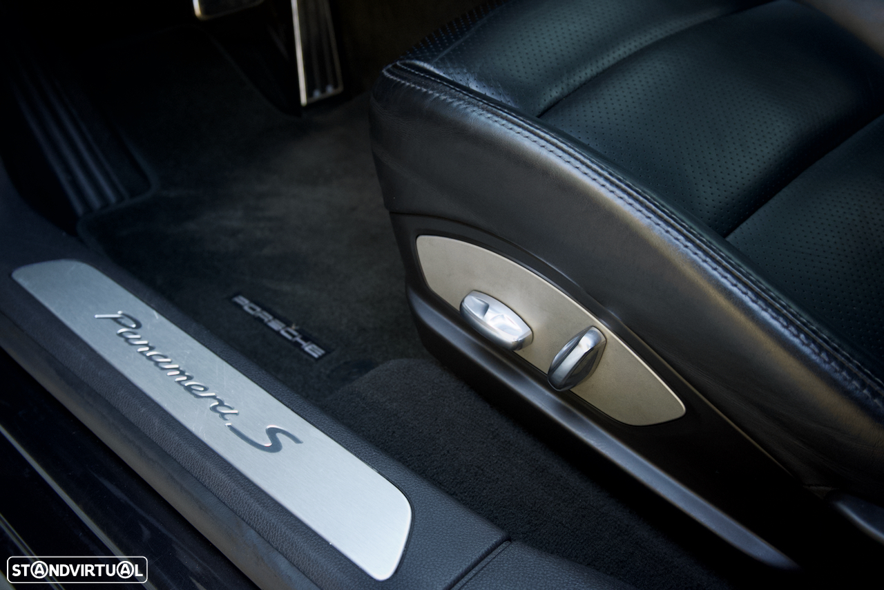 Porsche Panamera S Hybrid - 16
