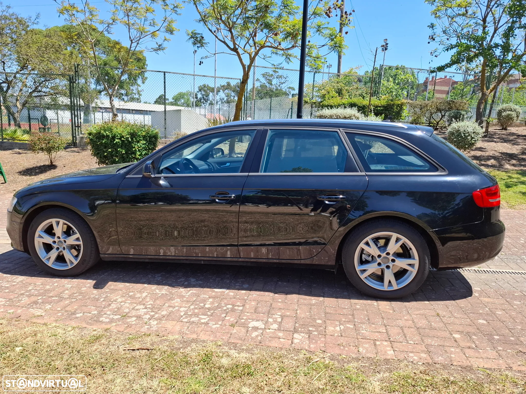 Audi A4 Avant 2.0 TDI exclusive - 5