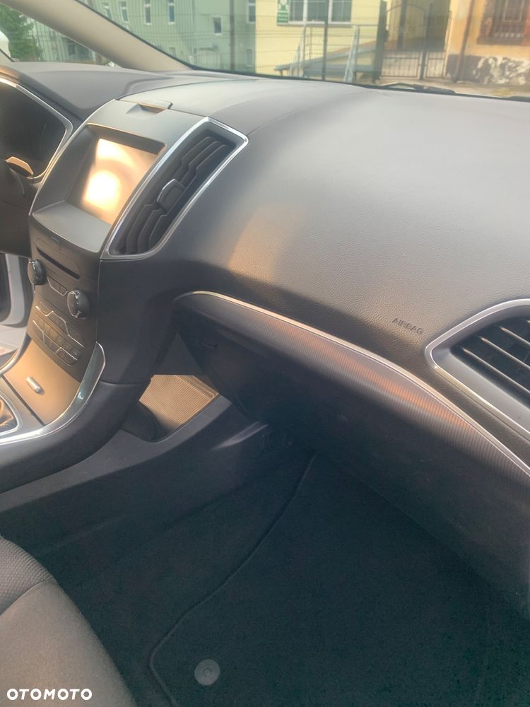 Ford S-Max 2.0 TDCi Titanium - 25