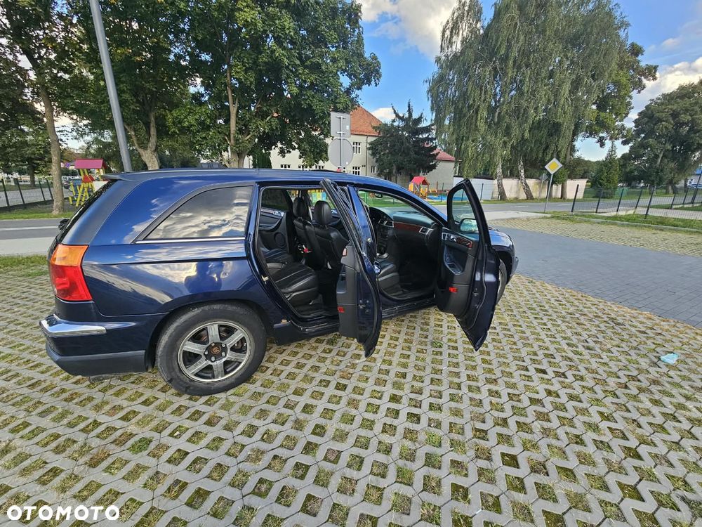 Chrysler Pacifica - 7