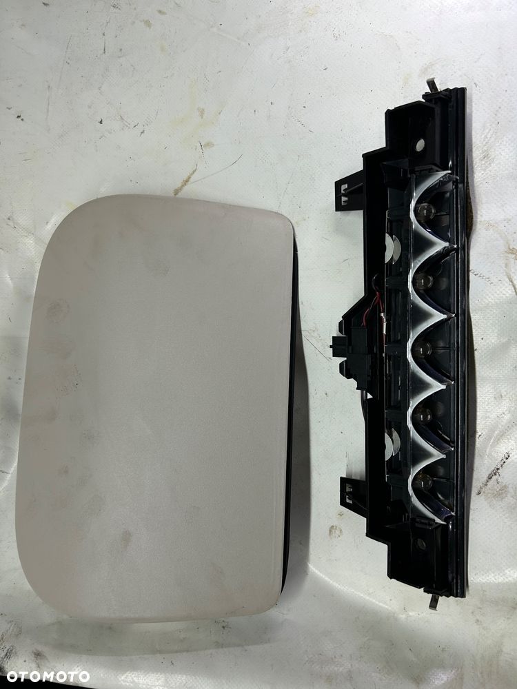 Saab 95 9-5 sedan  3 światło stop lampa osłoną mocowanie