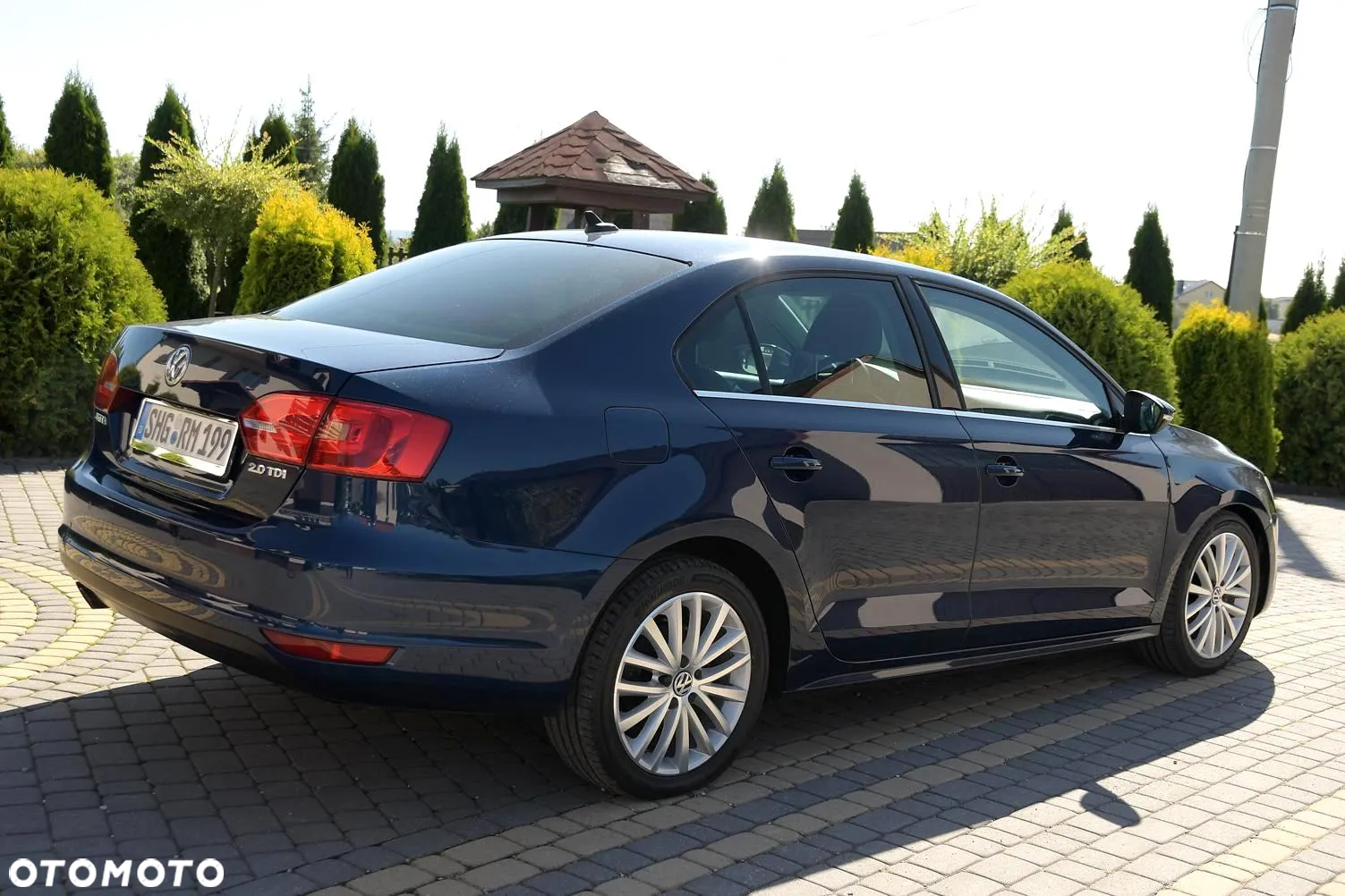 Volkswagen Jetta - 4