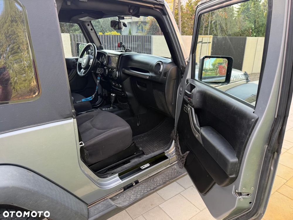 Jeep Wrangler 3.6 Sahara - 12
