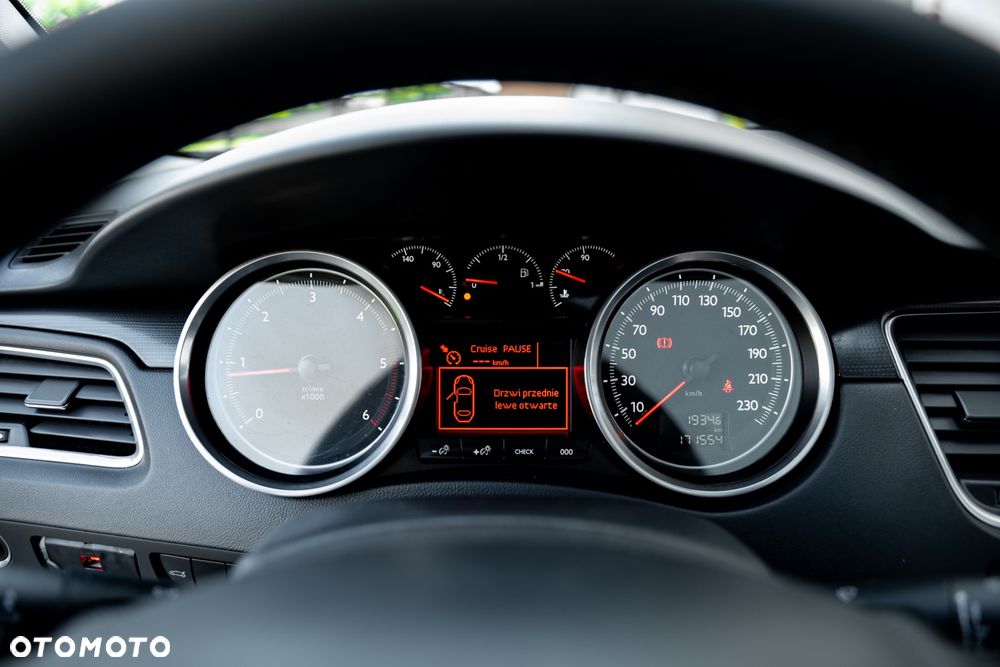 Peugeot 508 HDi FAP 140 Allure - 28