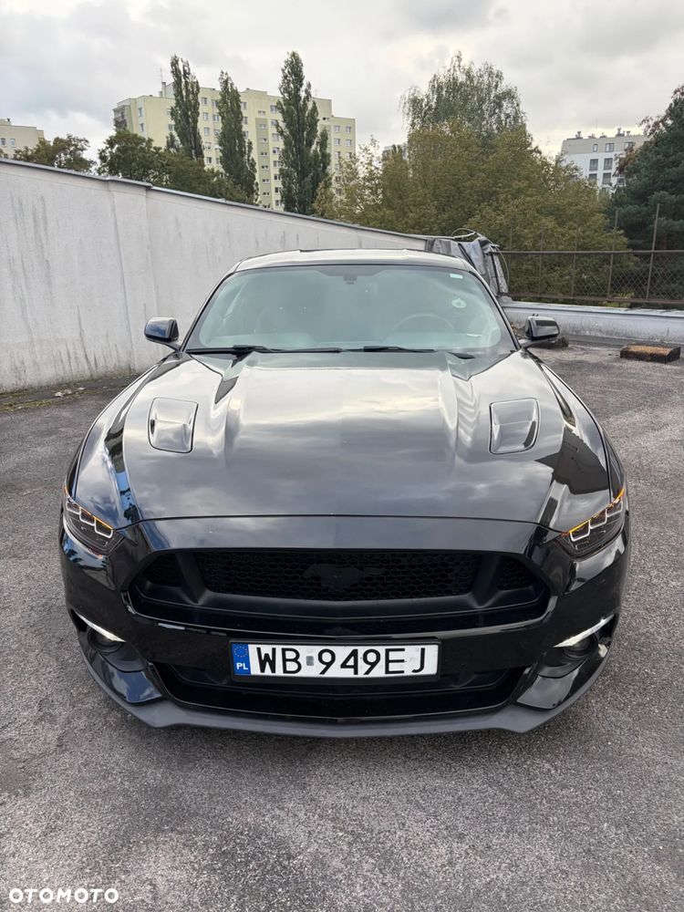 Ford Mustang 5.0 V8 GT - 8