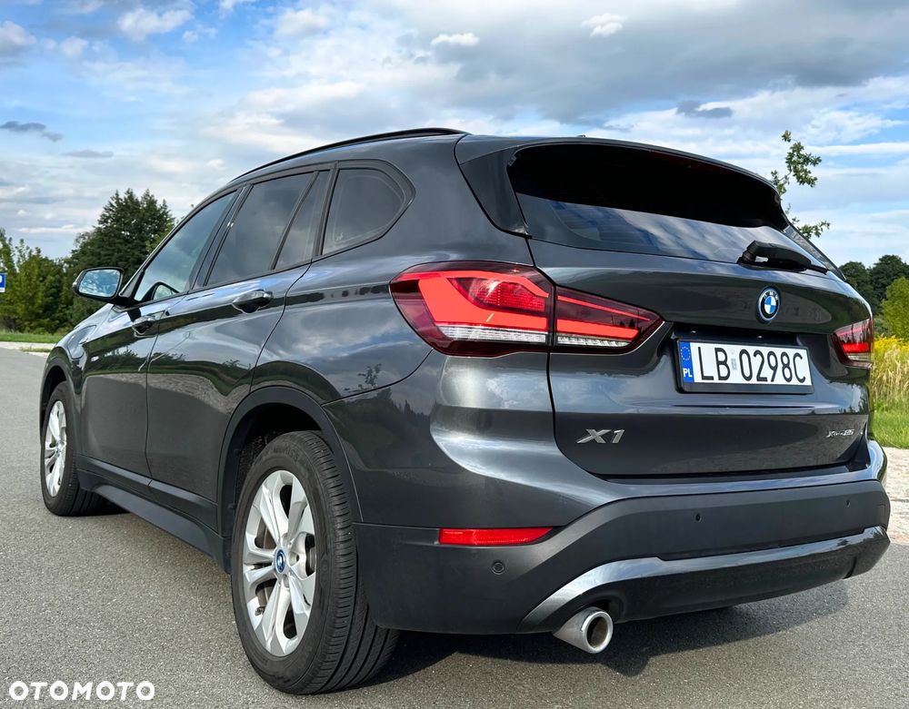 BMW X1 xDrive25e Sport Line - 6