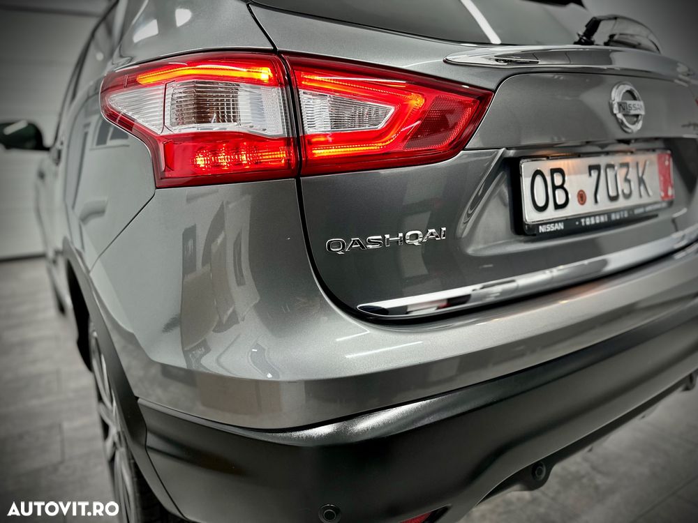 Nissan Qashqai 1.6 DCI 4 x 4 DPF tekna - 37