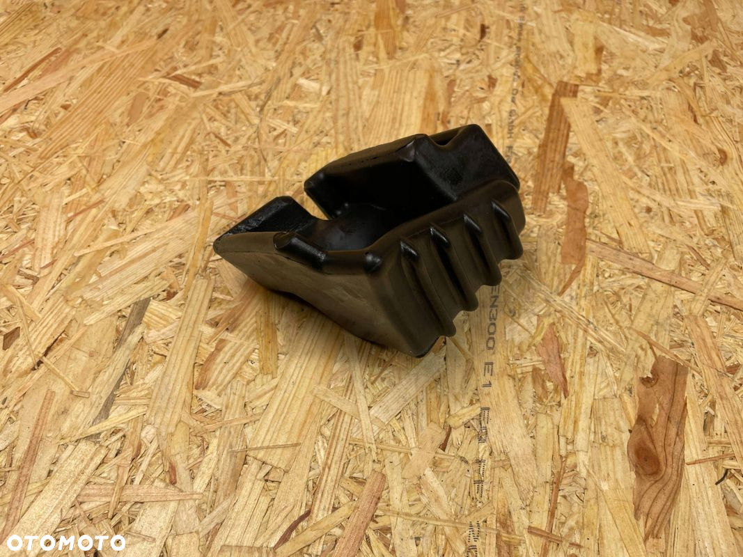 WYGŁUSZENIE IZOLACJA DŹWIĘKOWA ŚCIANY GRODZIOWEJ BMW X5 G05 X6 G06 7214680 - 2