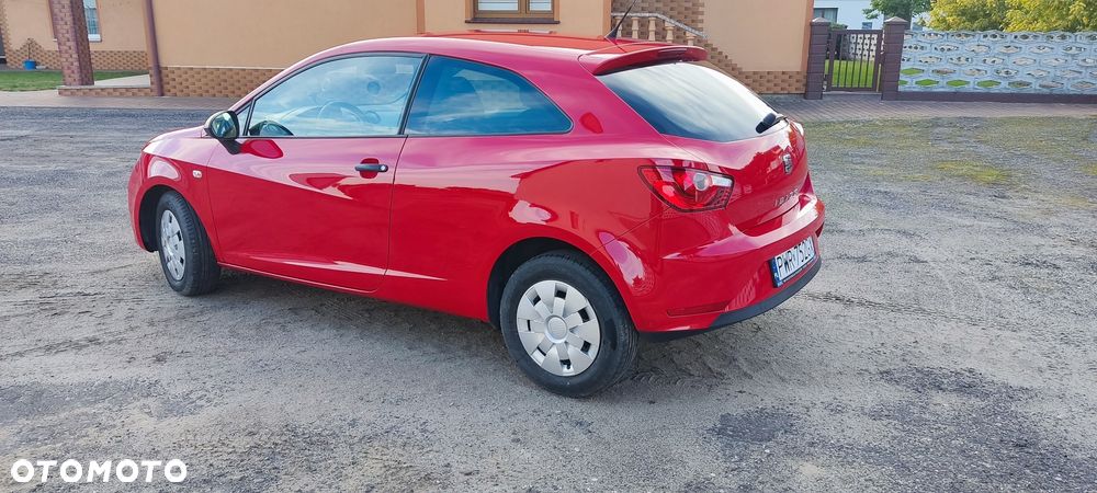 Seat Ibiza 2012 photo 4