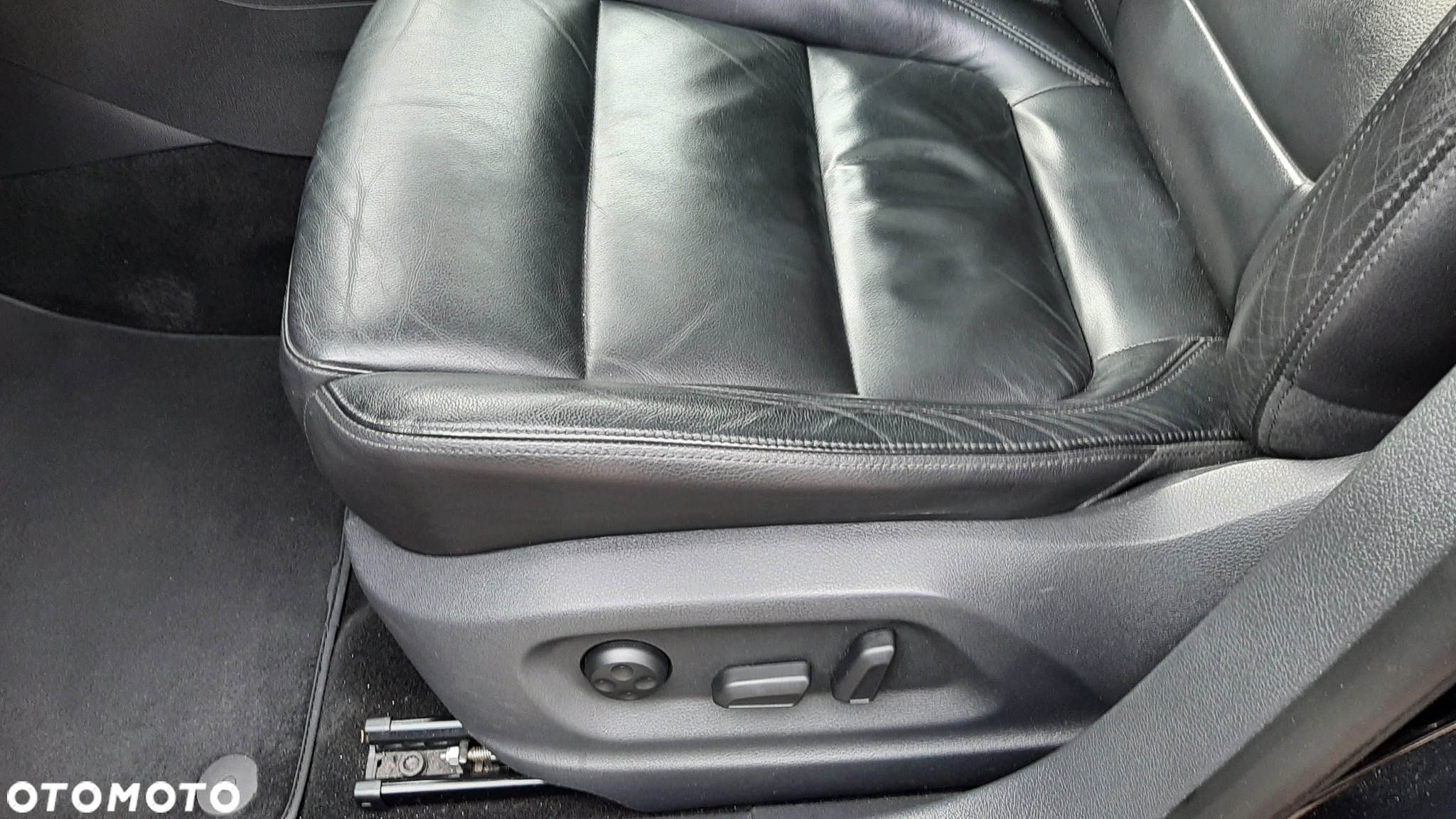 Volkswagen Tiguan 2.0 TDI BlueMot Sport&Style - 40