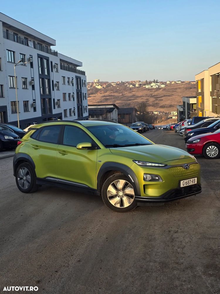 Hyundai KONA Premium - 1