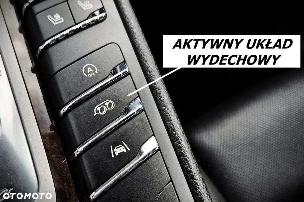 Porsche Panamera 4 - 25