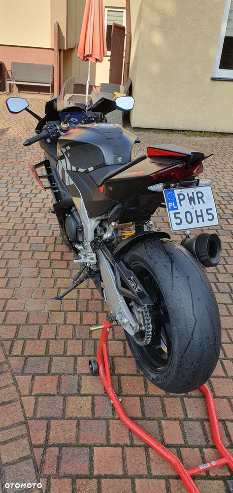Aprilia RSV - 4